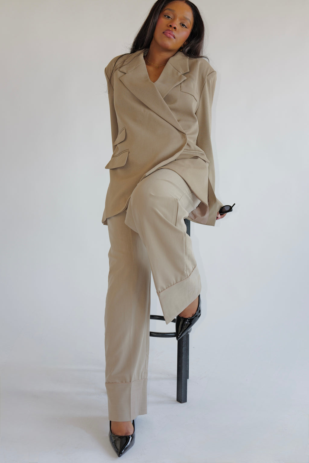 KÉMI - Ensemble Tailoring (Beige)