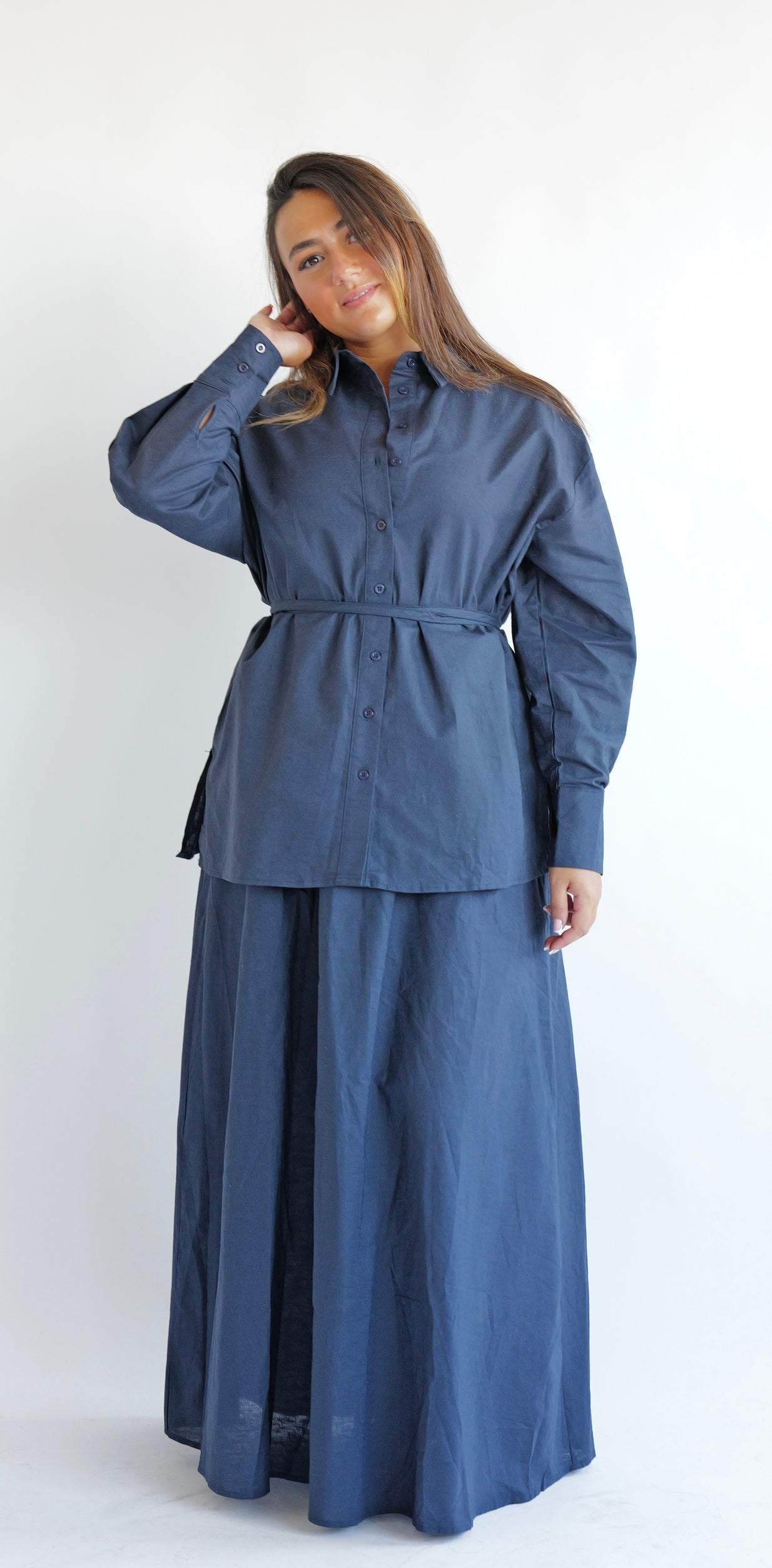 ZURI - Ensemble à jupe en lin Marine/Blanc